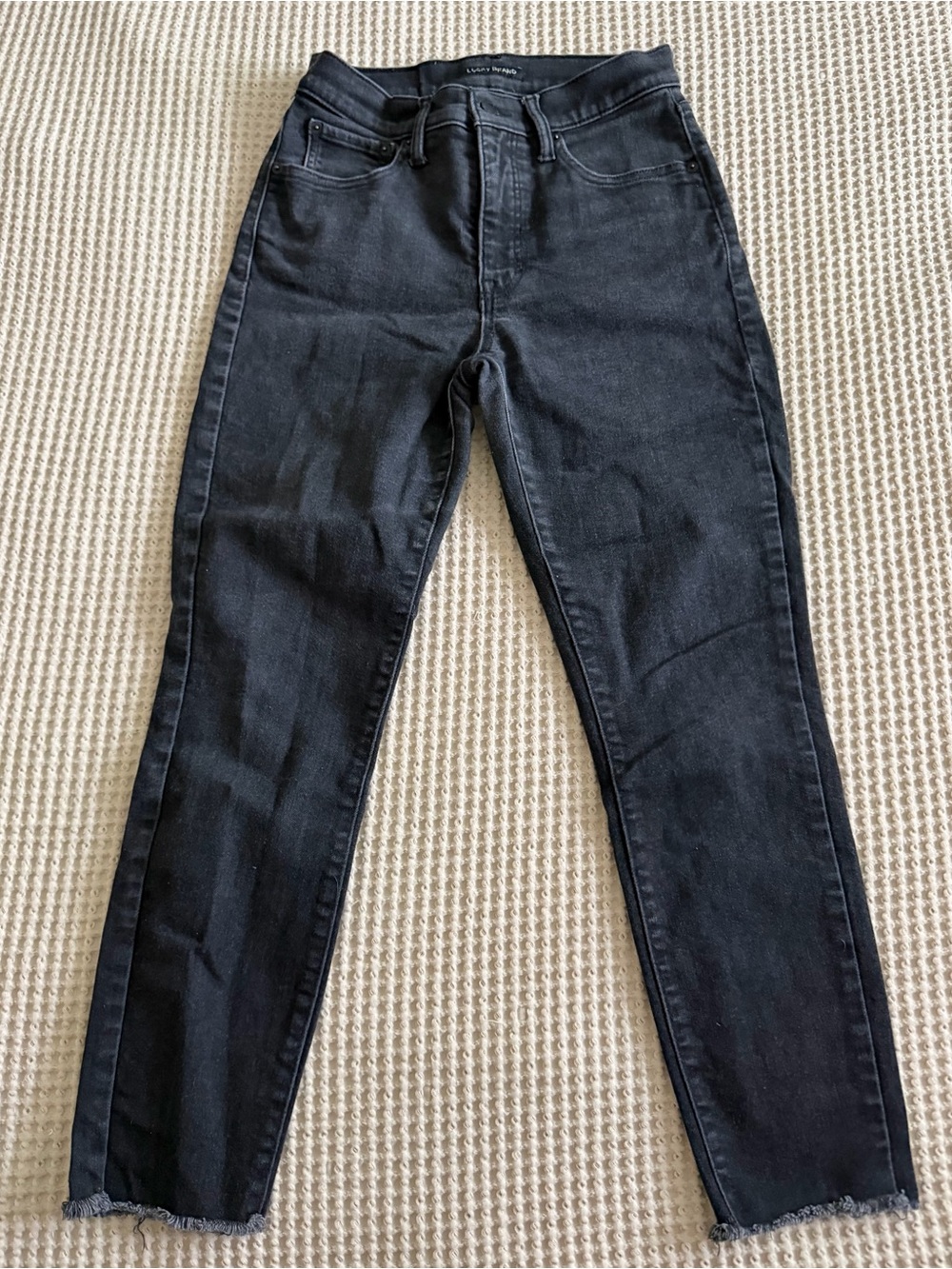 Lucky Brand Women’s Slim Straight Black Jeans 25” Length Bridgette